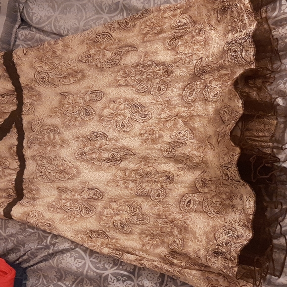 Dress - Picture 2 of 4